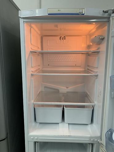 f 15: Холодильник Indesit, Б/у, Двухкамерный, De frost (капельный), 60 * 167 * 60 — 6