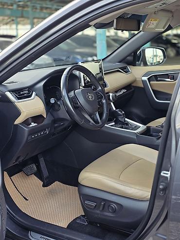 Toyota: Toyota RAV4: 2020 г., Гибрид, Кроссовер — 9