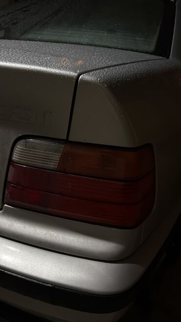 колпаки для дисков: Накаливания, 1990 г.