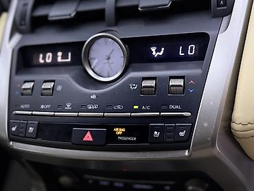 Lexus: Lexus NX: 2020 г., 2 л, Автомат, Бензин, Кроссовер — 16