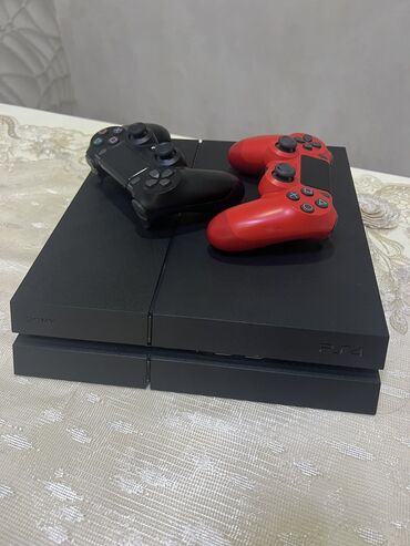 plesteysin 4: Playstation 4 FAT Proşivkalı Playstation 4 FAT 500 GB (Proşivkalı)
