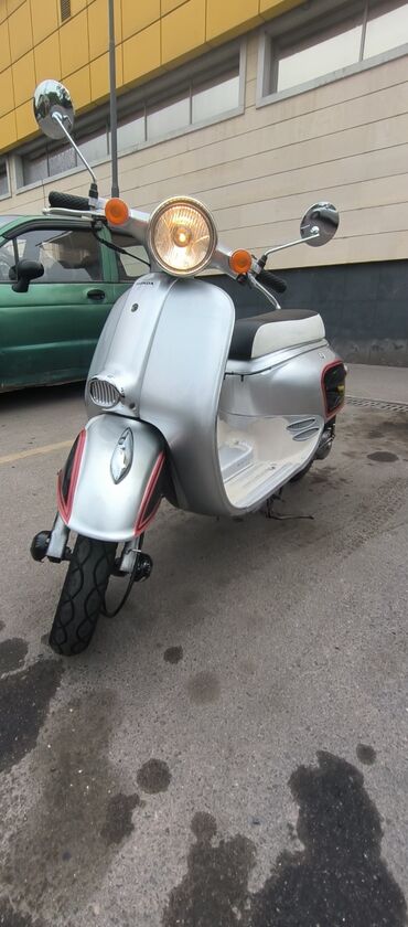 купить мотоцикл для детей 12 лет на бензине: Скутер Honda, 50 куб. см, Бензин, Б/у
