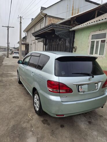 Toyota: Toyota Ipsum: 2002 г., 2.4 л, Автомат, Газ, Минивэн — 8