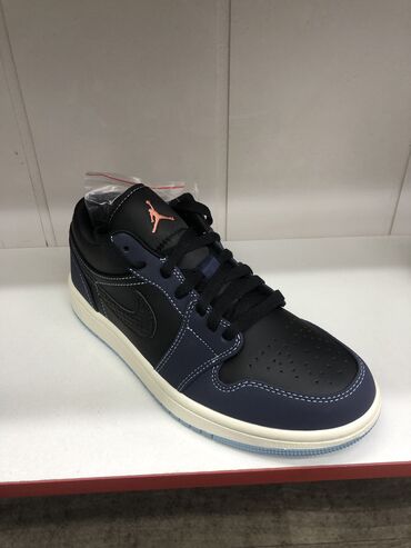 nike air jordan 1 бишкек: Nike jordan В наличии 36.37.38.39.40.41.42.43.44 Все размеры в