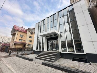 бокс для детей: 🔥 Продается коммерческое помещение! 🔥 🏢 Площадь: 400 м² 🏬 Этажность