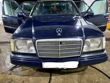 Mercedes-Benz: Mercedes-Benz 220: 1994 г., 2.2 л, Автомат, Бензин, Седан