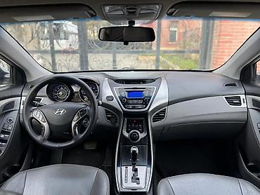 2015 elantra: Günlük, Hyundai, Depozitsiz, Qalmamaq şərti ilə — 2