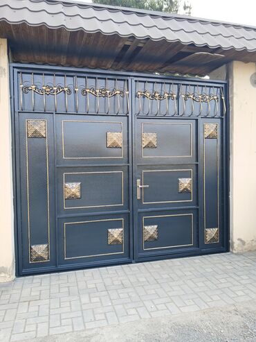 Darvazaların rənglənməsi: Darvaza rəngləmə və təmir xidməti təklif olunur. Bu xidmət köhnəlmiş — 13