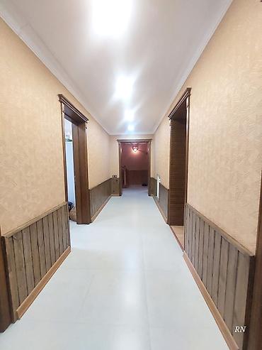 Həyət evi alıram: Obyekt: 3 mərtəbəli müstəqil villa - Memarlıq: Klassik üslubda fasad — 23