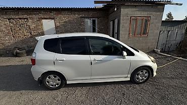 купить витц: Honda Fit: 2002 г., 1.3 л, Вариатор, Бензин, Хэтчбэк — 2