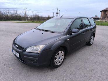 golf 2 4×4: Ford focus 2006. 1.6 Tdci 80kw/109 konja Odradjen veliki servis pre 3