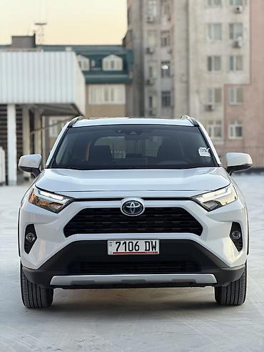 Toyota: Toyota RAV4: 2022 г., 2.5 л, Автомат, Гибрид, Внедорожник — 6