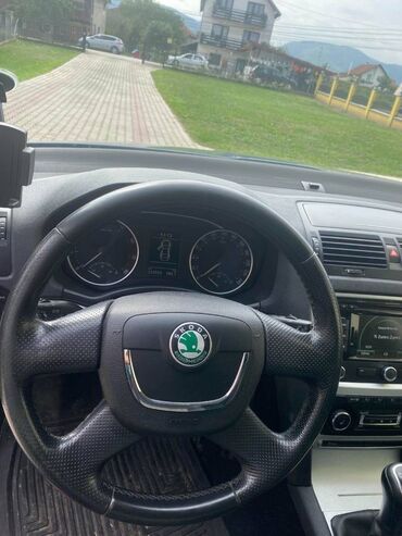 Skoda: Skoda Oktavia SCOUT 4x4 2012 god. 1.8 tsi benzin160ks karavan — 9