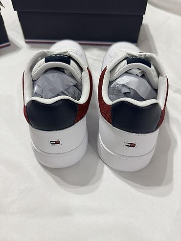 tommy helfiger: Мужские кроссовки, 42, Tommy Hilfiger, Новый, цвет - Белый, Самовывоз — 2