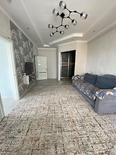 rent flat: Сдаю 3х ком.кв на долгий срок. Частично с мебелью. Квартира светлая — 2