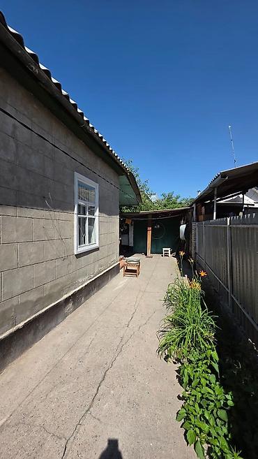 Продажа коттеджей и домов: 📍Азия Молл 🔘4-комнаты 🔘55м² Продается уютный 4-комнатный дом — 3