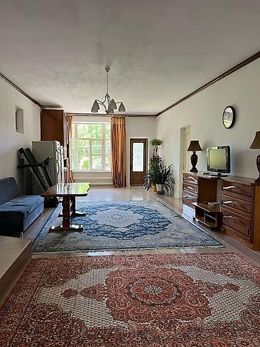 Продажа коттеджей и домов: Частный 2 уровневый дом Адрес: Бишкек, Первомайский район ( — 13