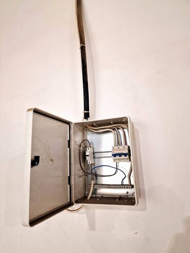 Anbar və emalatxanalar: Binəqədi rayonu, Biləcəri qəsəbəsi, ”Məmməd oğulları” fabrikinin yaxın — 7