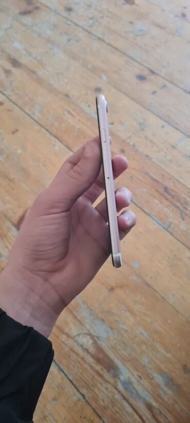 iphone kamera: IPhone 7, 128 GB, Deep Purple, Barmaq izi