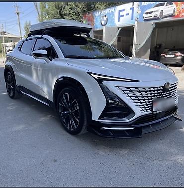 camry 2016: Changan Uni-T: 2025 г., 1.5 л, Робот, Бензин, Внедорожник — 2