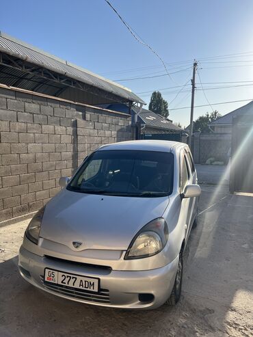 купить машины: Toyota Funcargo: 2000 г., 1.3 л, Автомат, Бензин, Хэтчбэк