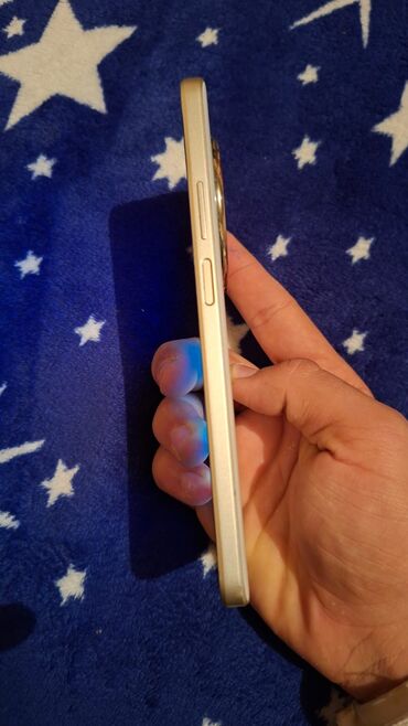 Huawei: Huawei Nova, rəng - Qızılı, Barmaq izi — 4