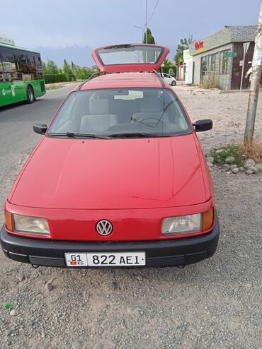 пассат б4: Volkswagen Passat: 1989 г., 1.8 л, Механика, Бензин, Универсал