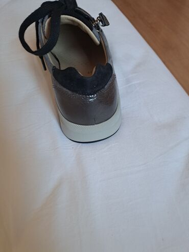 Women's Sneakers and athletic shoes: 37, bоја - Siva — 9