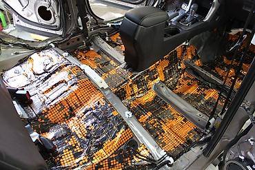 Изоляционные работы: Профессиональная шумо/тепло и виброизоляция автомобиля - Комплексная — 5