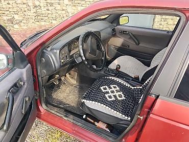 transporter multivan: Volkswagen Passat: 1989 г., Механика, Седан — 4