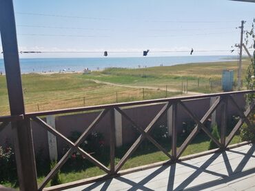 Отели и хостелы: Продаю гостевой дом 2-х этажный 450кв.м в Чон-Сары-Ой(15 минут на авто — 5