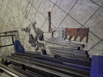 Ostali alati i mašine: Usluzno secenje metala,prohroma,aluminijuma,mesinga po kvalitetnim i — 10