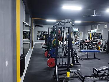 split kondisioner: Fitnes zalı və istirahət zonası Xidmət: - Güc məşqləri, bodibildinq — 3