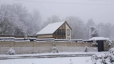 Günlük kirayə evlər: 200 kv. m, 4 otaqlı, Kombi -da lalafo.az — 5 Günlük kirayə evlər: 200 kv. m, 4 otaqlı, Kombi — 5