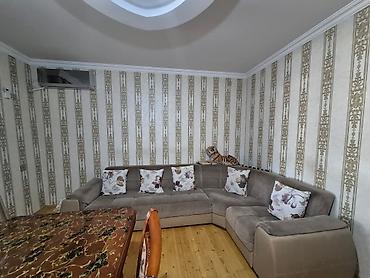 Endirim!!!;Kunc divan 350azn. Acilir ve bazalidir. Teqribi olcu 3×2