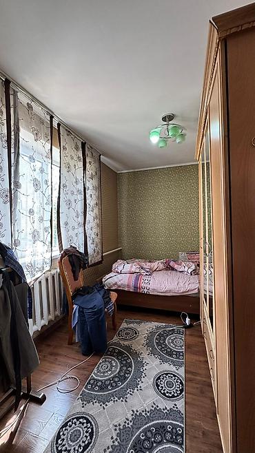 Продажа коттеджей и домов: 4 комнаты, 280 м², 4 соток, Бишкек, 110 квартал Агентство недвижимости — 26