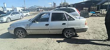 бишкек авто салон: Daewoo Nexia: 2003 г., 1.5 л, Кол менен иштөөчү, Бензин, Седан — 3
