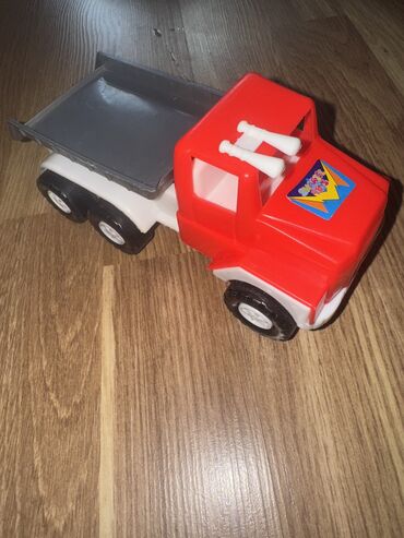 Oyuncaqlar: Hər biri 1 AZN — 16