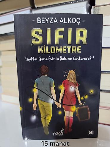 Книги и журналы: Kitablar tamamilə yenidir. Hər birinin öz qiyməti şəkildə göstərilib — 7