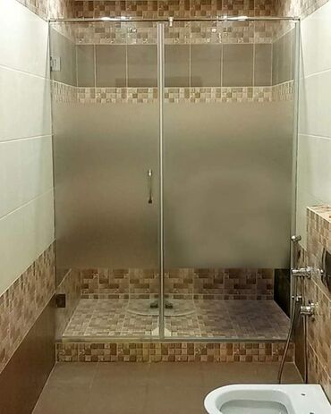 Duş kabinaları, arakəsmələr: Üstü qapalı kabina -da lalafo.az — 19 Duş kabinaları, arakəsmələr: Üstü qapalı kabina — 19