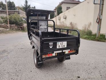 Yük maşınları: Motor 0.1 l, Samosval — 10