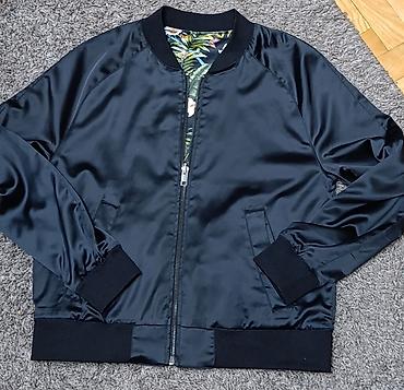 hhs a1: H&M jakna sa dva lica.Piše da je L ali može komotno i za XL — 3