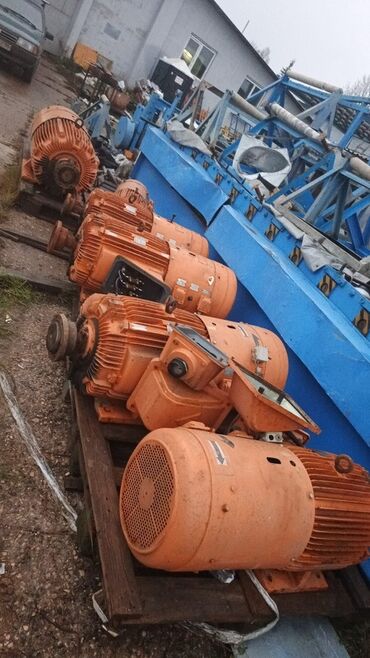 движок генератора: Электр мотору, Үч фазалуу, Күч: Башка күбаттуулук