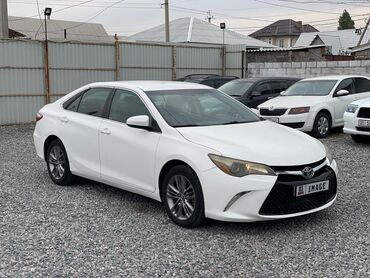 срочно продаю камри: Toyota Camry: 2015 г., 2.5 л, Автомат, Бензин, Седан