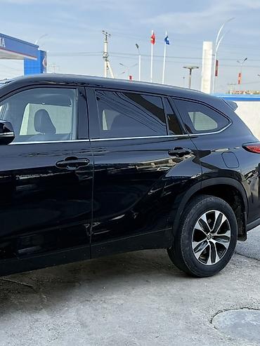 Toyota: Toyota Highlander: 2021 г., 3.5 л, Автомат, Бензин, Кроссовер — 4
