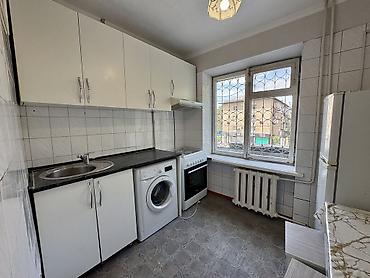 Продажа квартир: 1 комната, 32 м², Военторг Индивидуалка, 2 этаж, Свежий ремонт — 1