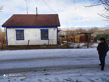 Продажа коттеджей и домов: Продаётся дом в ПГТ Пристань Пржевальск, по ул. Кирова 51. Дом в — 18
