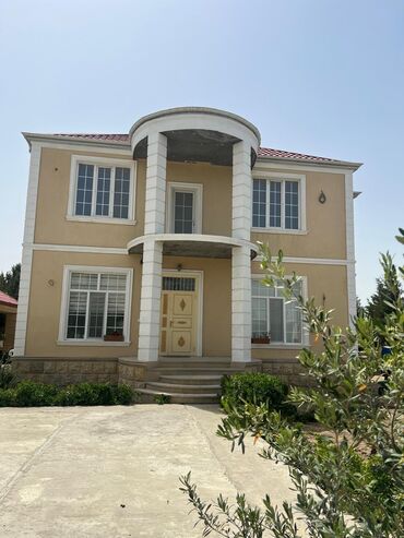 Həyət evləri və villaların satışı: 8 otaq, 250 kv. m
