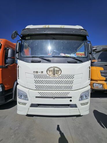 купить машину до 4000 долларов: Тягач, 2020 г., Тентованный