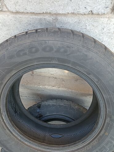 шины на зиму: Шиналар 205 / 65 / R 15, Колдонулган, Комплект, Жапония, GoodYear